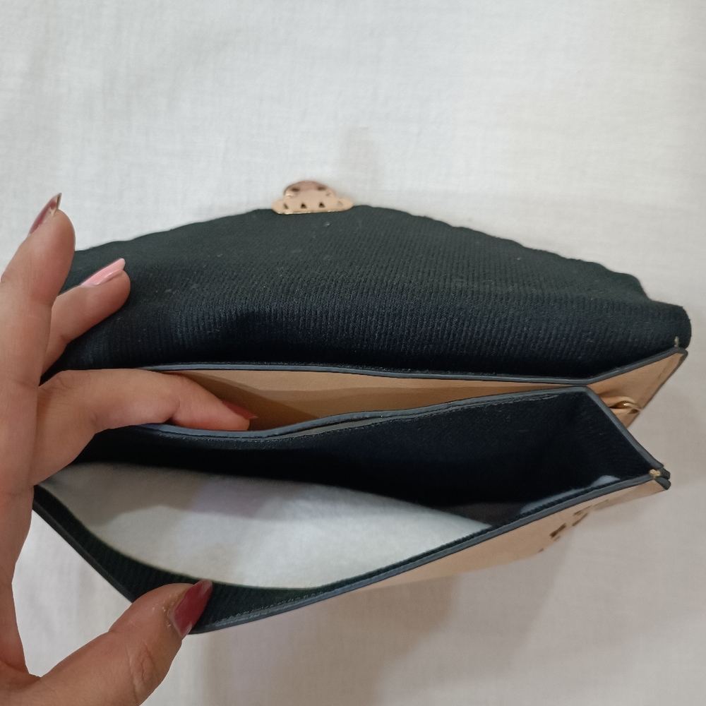 Sold🚫Sling and wallet set - Picture 4 of 12